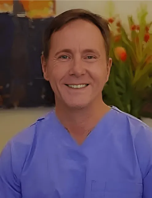 Dr. Baxter Bender, DDS